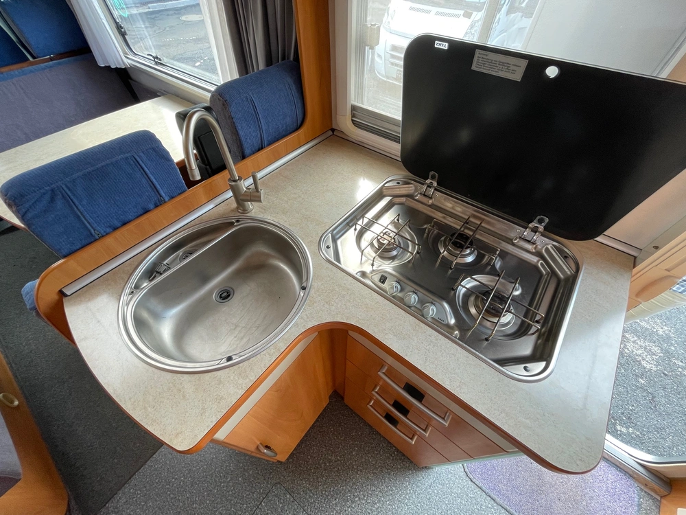Fiat Hymer Camp GT obytný vůz alkovna
